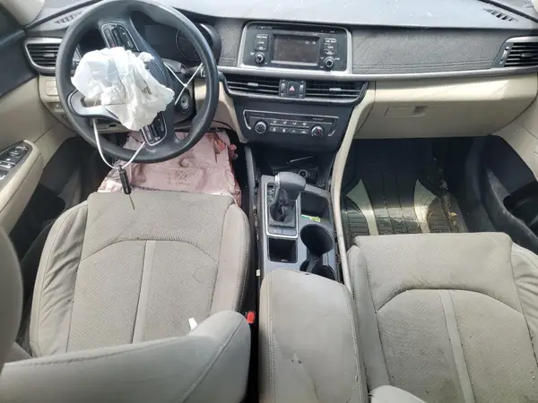 5XXGT4L32GG072958 2016 KIA OPTIMA - Image 8