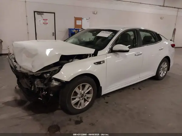 5XXGT4L32GG074497 2016 KIA OPTIMA - Image 2
