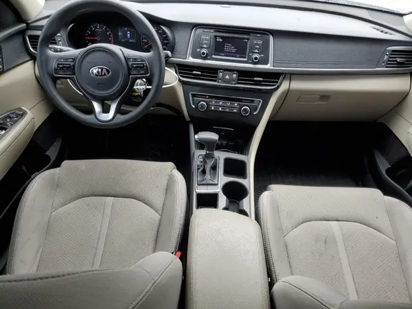 5XXGT4L32GG081031 2016 KIA OPTIMA - Image 8