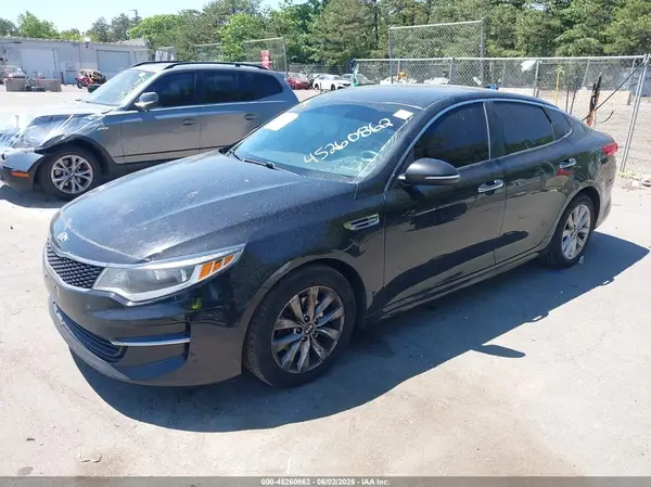 5XXGT4L32GG082826 2016 KIA OPTIMA - Image 2
