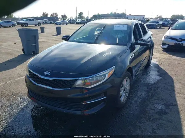 5XXGT4L32GG088139 2016 KIA OPTIMA - Image 2