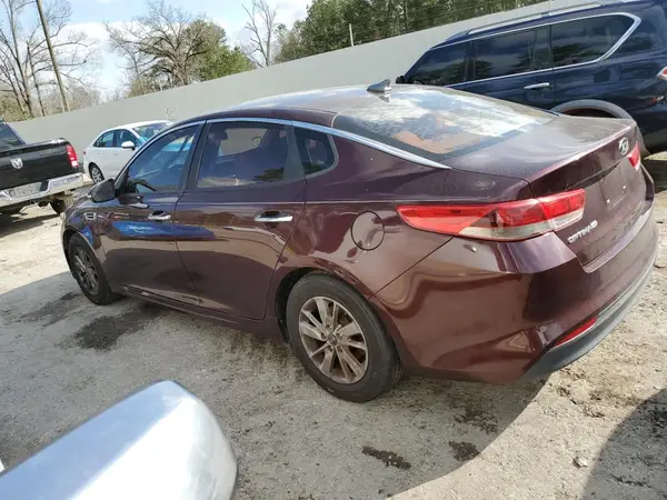 5XXGT4L32GG088335 2016 KIA OPTIMA - Image 2