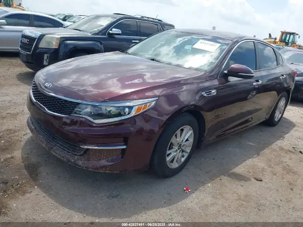 5XXGT4L32GG093891 2016 KIA OPTIMA - Image 2