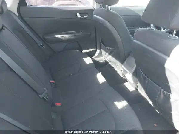 5XXGT4L32GG099934 2016 KIA OPTIMA - Image 8