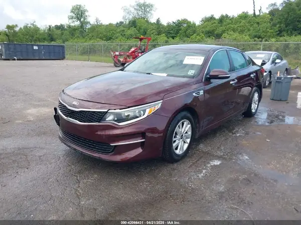5XXGT4L32GG105361 2016 KIA OPTIMA - Image 2