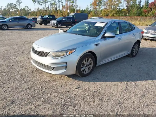 5XXGT4L32GG111614 2016 KIA OPTIMA - Image 2