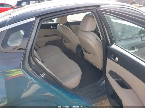 5XXGT4L32GG118630 2016 KIA OPTIMA - Image 8