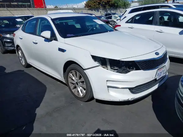 5XXGT4L32HG121643 2017 KIA OPTIMA - Image 1