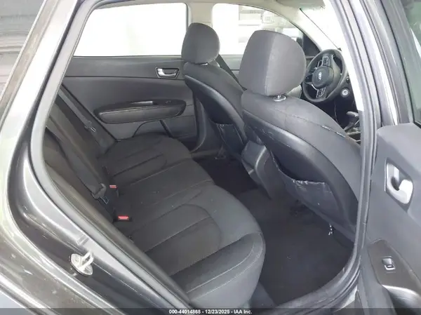 5XXGT4L32HG122226 2017 KIA OPTIMA - Image 8