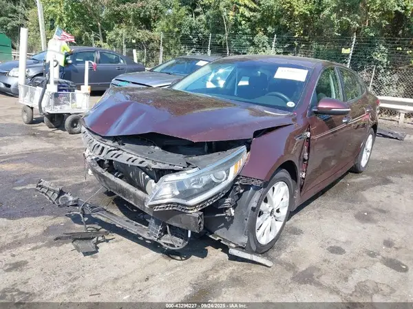 5XXGT4L32HG122520 2017 KIA OPTIMA - Image 2