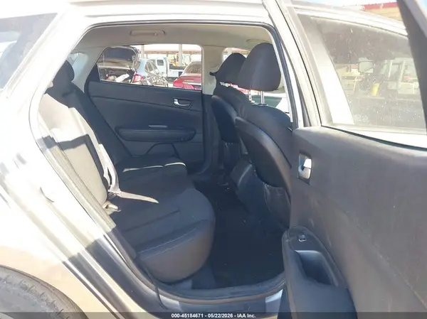5XXGT4L32HG123943 2017 KIA OPTIMA - Image 8