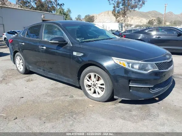 5XXGT4L32HG127779 2017 KIA OPTIMA - Image 1