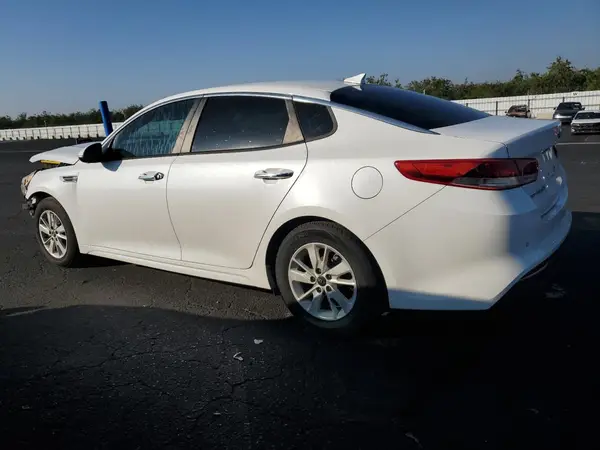 5XXGT4L32HG127846 2017 KIA OPTIMA - Image 2