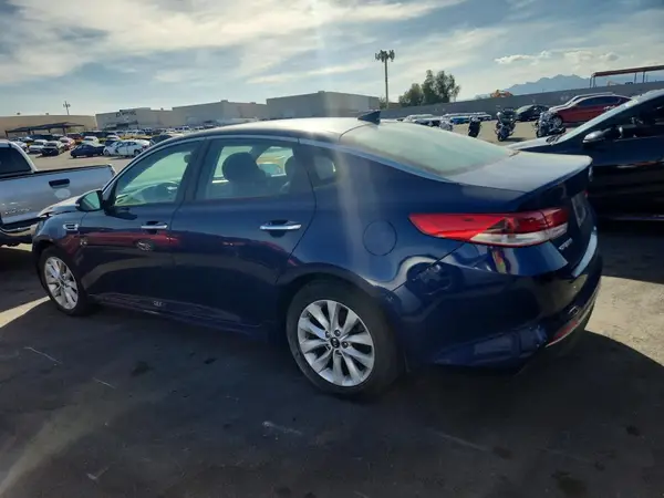 5XXGT4L32HG130200 2017 KIA OPTIMA - Image 2