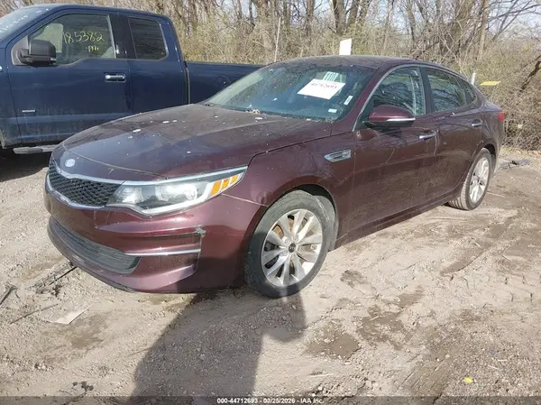 5XXGT4L32HG131041 2017 KIA OPTIMA - Image 2