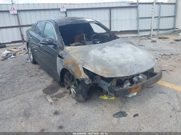 5XXGT4L32HG133128 2017 KIA OPTIMA - Image 1