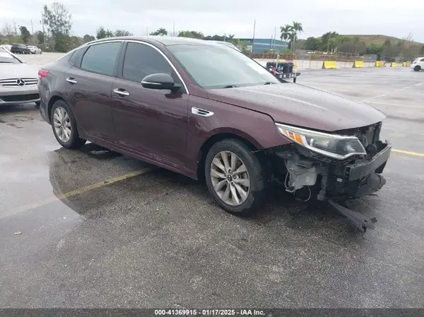 5XXGT4L32HG133274 2017 KIA OPTIMA - Image 1