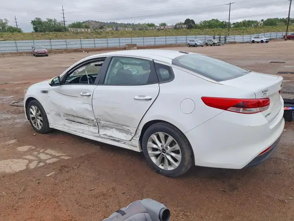 5XXGT4L32HG133873 2017 KIA OPTIMA - Image 2