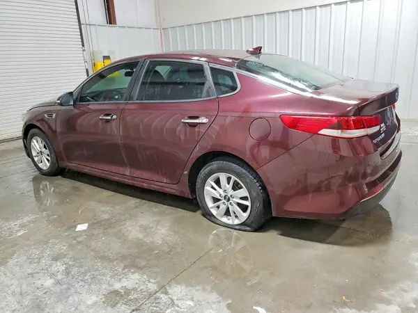 5XXGT4L32HG135090 2017 KIA OPTIMA - Image 2