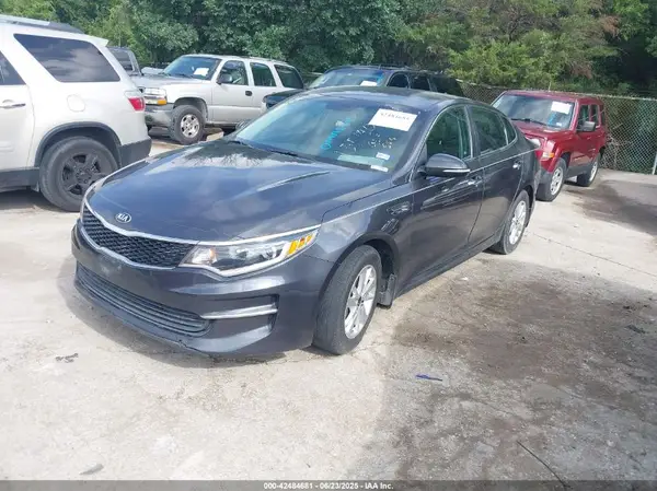 5XXGT4L32HG135140 2017 KIA OPTIMA - Image 2