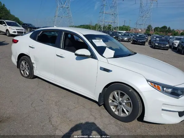 5XXGT4L32HG135400 2017 KIA OPTIMA - Image 1