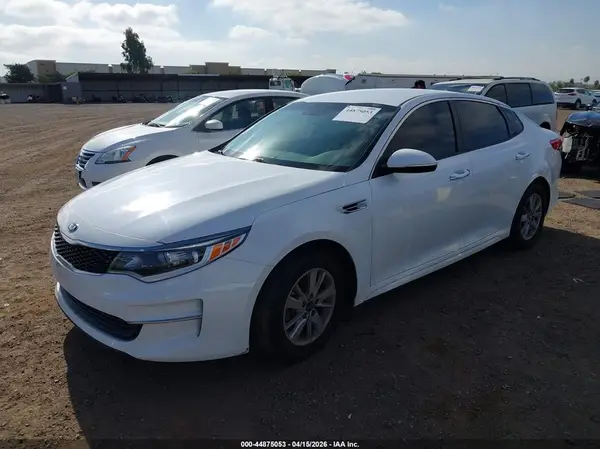 5XXGT4L32HG140869 2017 KIA OPTIMA - Image 2