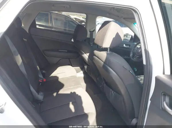 5XXGT4L32HG140869 2017 KIA OPTIMA - Image 8