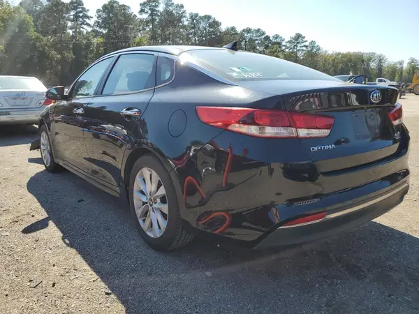 5XXGT4L32HG141083 2017 KIA OPTIMA - Image 2