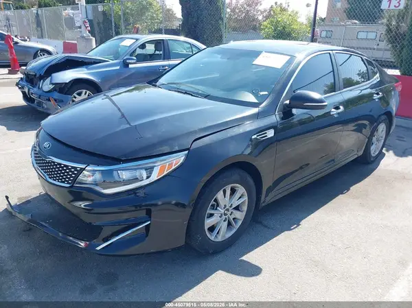 5XXGT4L32HG142900 2017 KIA OPTIMA - Image 2