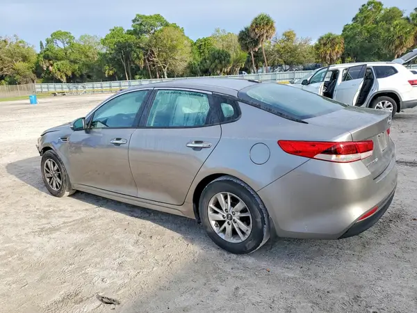 5XXGT4L32HG144842 2017 KIA OPTIMA - Image 2
