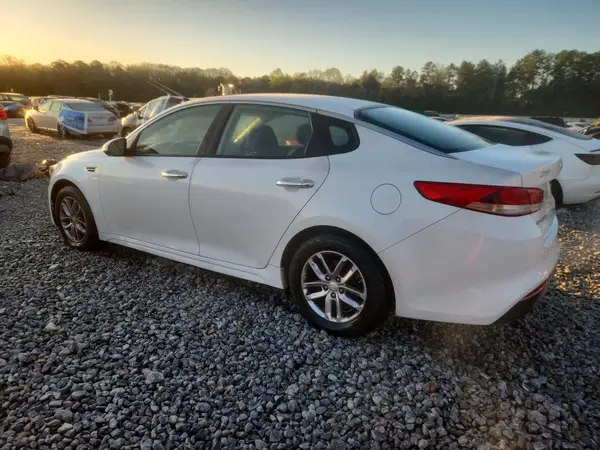 5XXGT4L32HG145540 2017 KIA OPTIMA - Image 2