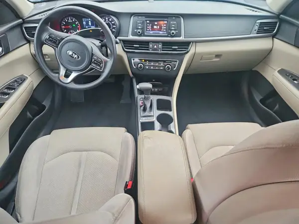5XXGT4L32HG151080 2017 KIA OPTIMA - Image 8