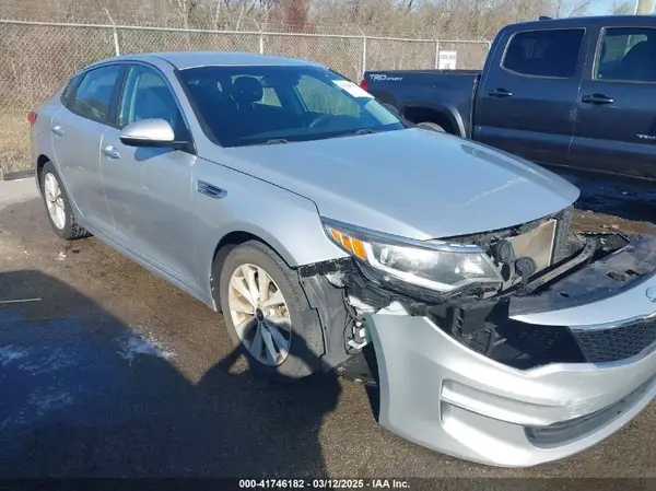 5XXGT4L32HG154092 2017 KIA OPTIMA - Image 1