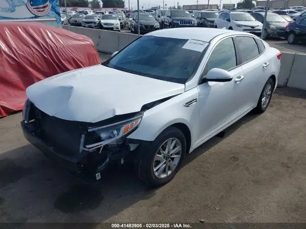 5XXGT4L32HG157719 2017 KIA OPTIMA - Image 2