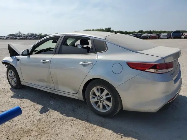 5XXGT4L32HG158059 2017 KIA OPTIMA - Image 2