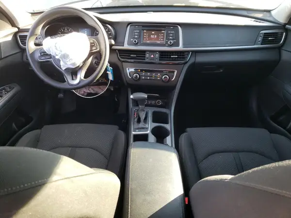 5XXGT4L32HG165934 2017 KIA OPTIMA - Image 8