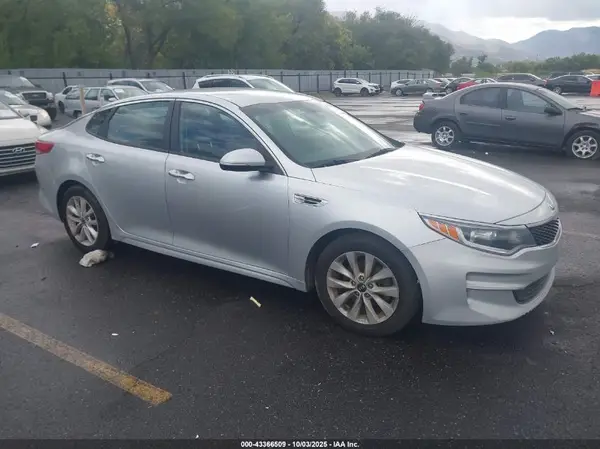 5XXGT4L32HG173001 2017 KIA OPTIMA - Image 1