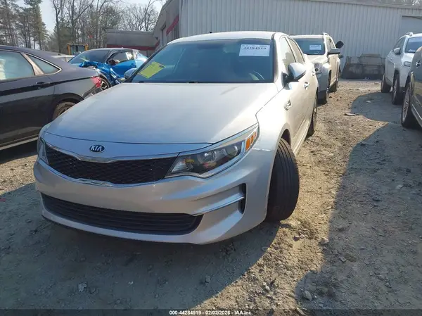 5XXGT4L32HG175394 2017 KIA OPTIMA - Image 2