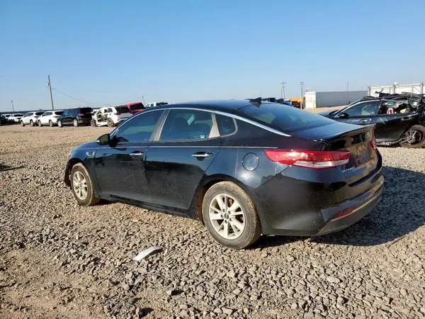 5XXGT4L32JG184134 2018 KIA OPTIMA - Image 2