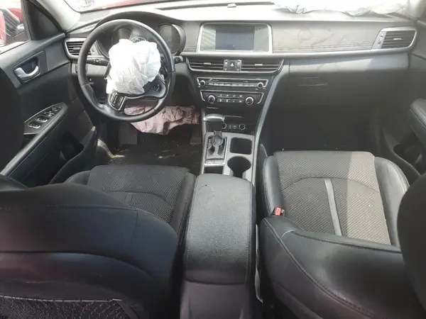 5XXGT4L32JG190029 2018 KIA OPTIMA - Image 8