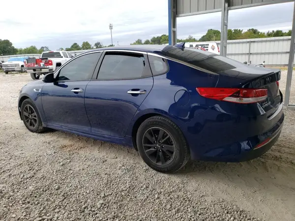 5XXGT4L32JG194744 2018 KIA OPTIMA - Image 2