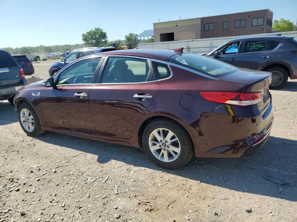 5XXGT4L32JG195103 2018 KIA OPTIMA - Image 2