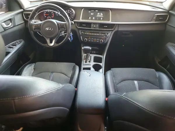 5XXGT4L32JG195313 2018 KIA OPTIMA - Image 8