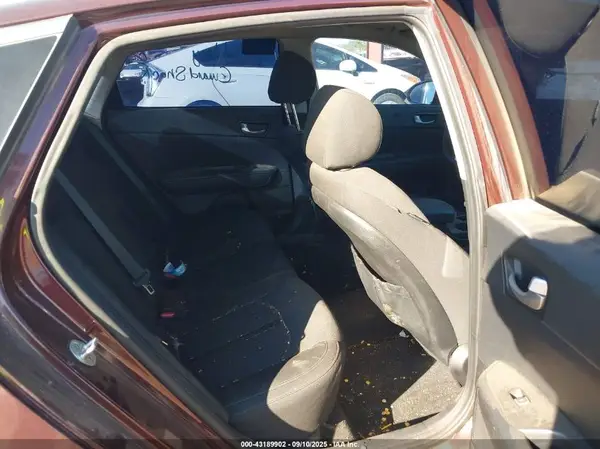 5XXGT4L32JG197160 2018 KIA OPTIMA - Image 8