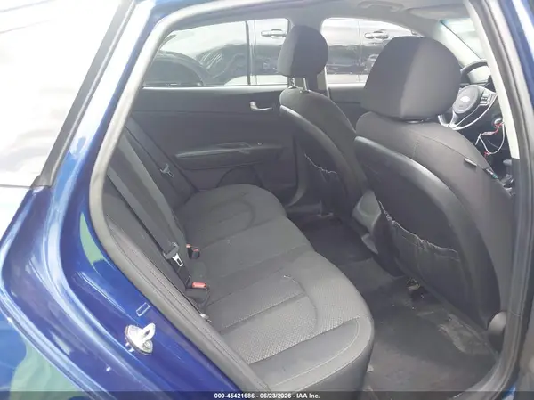 5XXGT4L32JG197319 2018 KIA OPTIMA - Image 8
