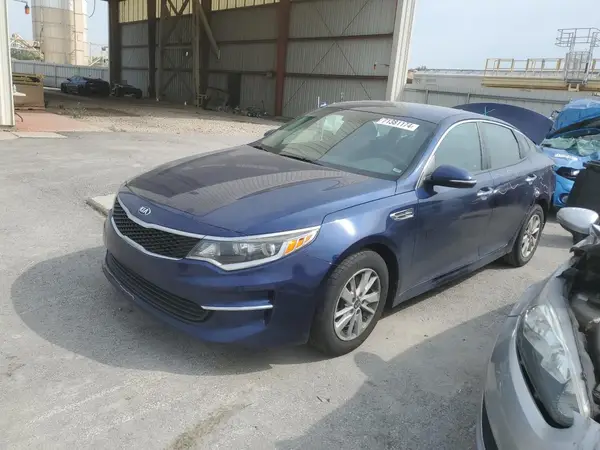 5XXGT4L32JG197613 2018 KIA OPTIMA - Image 1
