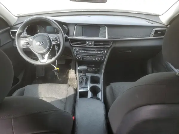 5XXGT4L32JG197613 2018 KIA OPTIMA - Image 8