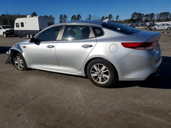 5XXGT4L32JG198938 2018 KIA OPTIMA - Image 2