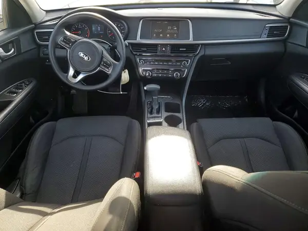 5XXGT4L32JG199880 2018 KIA OPTIMA - Image 8