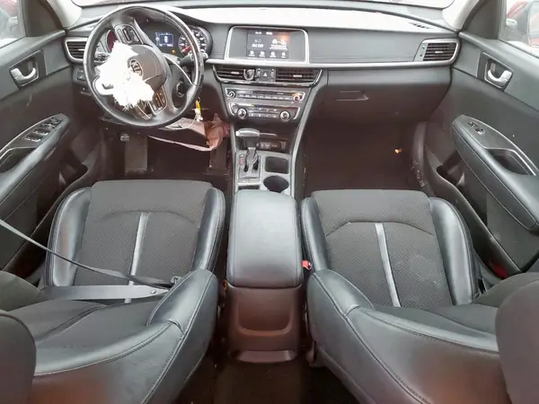 5XXGT4L32JG200879 2018 KIA OPTIMA - Image 8